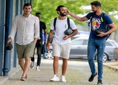 ایکر دست بردار فوتبال نیست