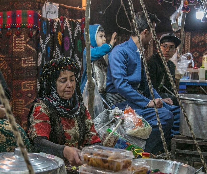 جشنواره سراسری صنایع دستی در گناباد گشایش یافت
