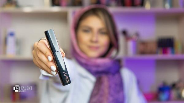 بررسی ریمل حجم دهنده این لی مدل Intense؛ سبک و بدون ریزش آنالیز ریمل حجم دهنده این لی مدل Intense؛ سبک و بدون ریزش
